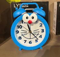  Réveil bleu enfant – style personn