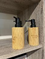 distributeur de savon Bois clair
